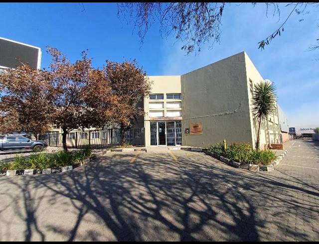 INDUSTRIAL PROPERTY TO RENT IN ROOIHUISKRAAL